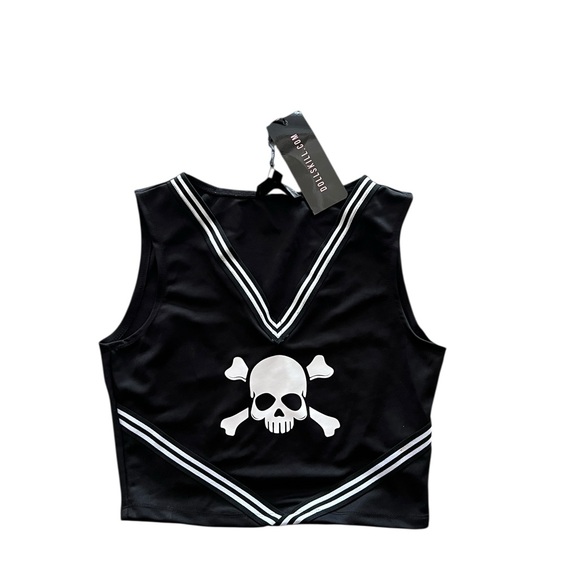 NWT Dolls Kill Black Skull and Crossbones Crop Top - Picture 2 of 3